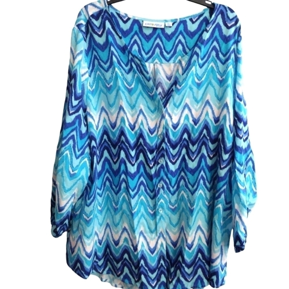 Kiwi Fresh Tops - Kiwi 🥝 Fresh women's blouse size XL